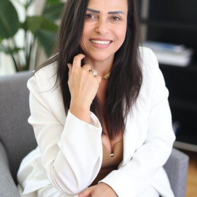 Silvia Fharias